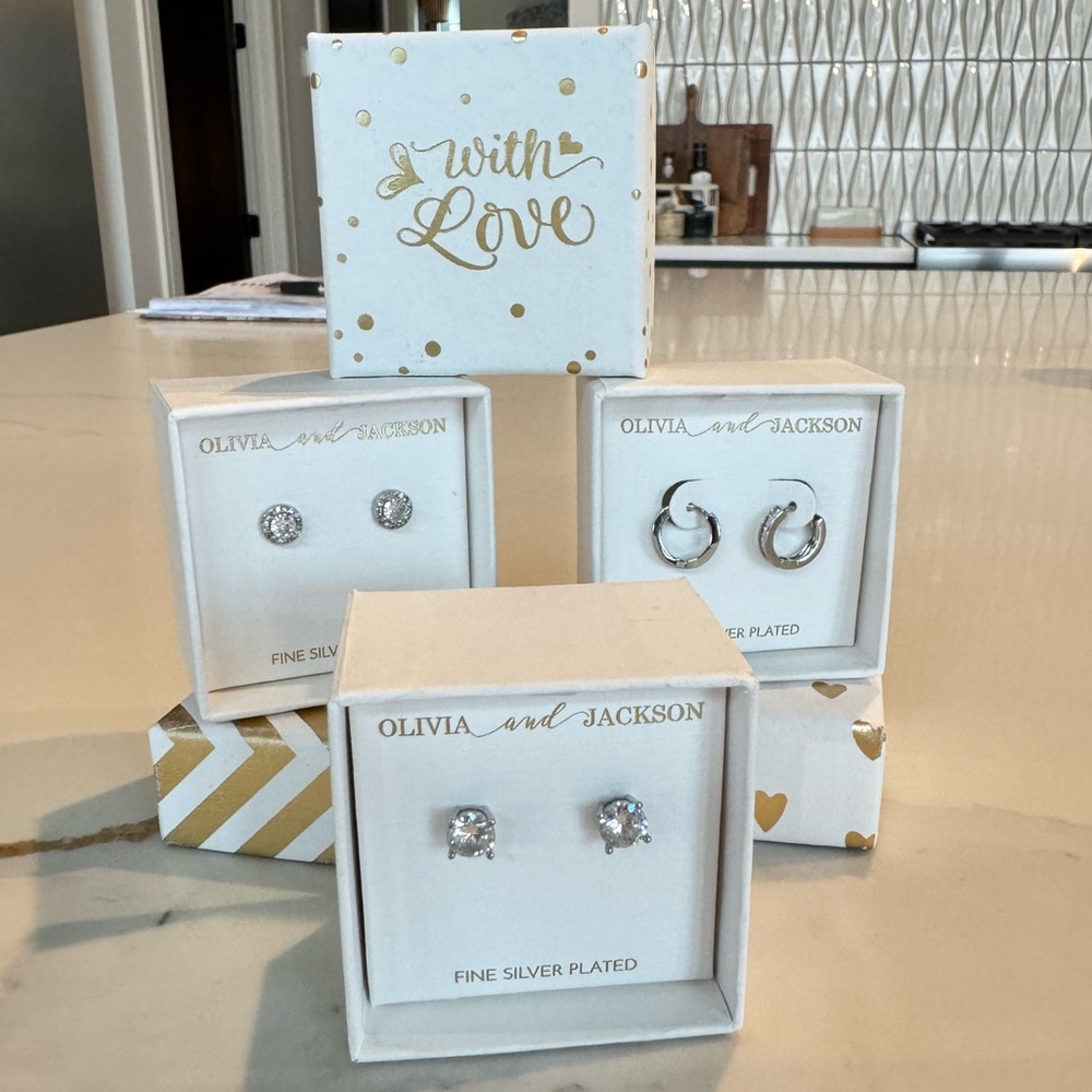 Earring 3 pc Gift Set 🎁